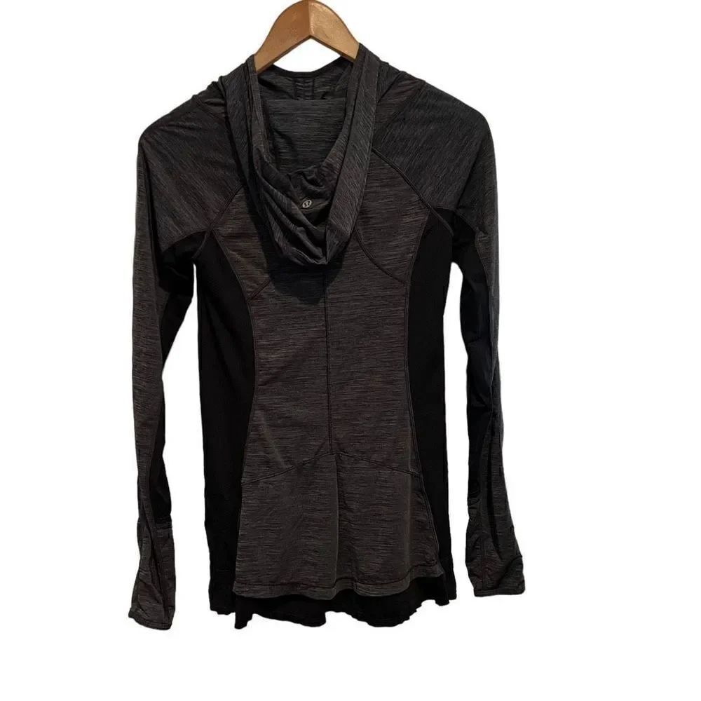 Lululemon Run In The Sun Pullover Size 4 - Picture 6 of 7